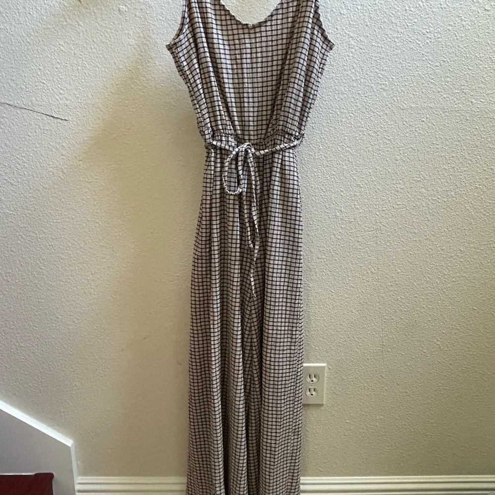 Checkered Women's Jumpsuit NWT - Picture 3 of 6